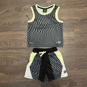 Toddler athletic 2 piece